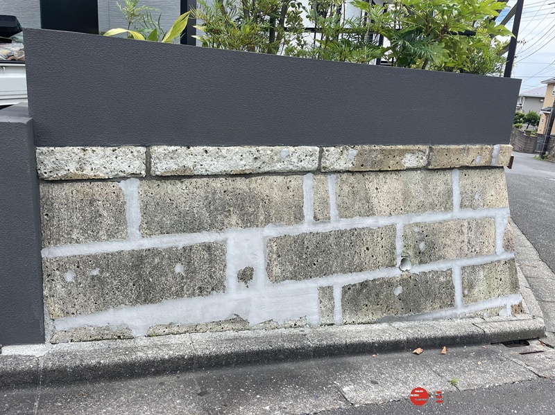 既存大谷石の表面処理・目地補修