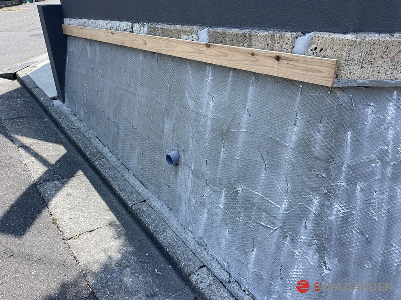 モルタル下地処理・ラス網施工