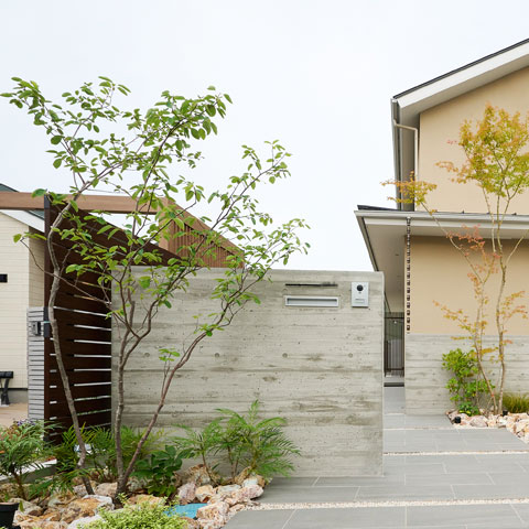 和モダンの外構施工事例