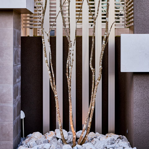 ラグジュアリーモダンの外構施工事例