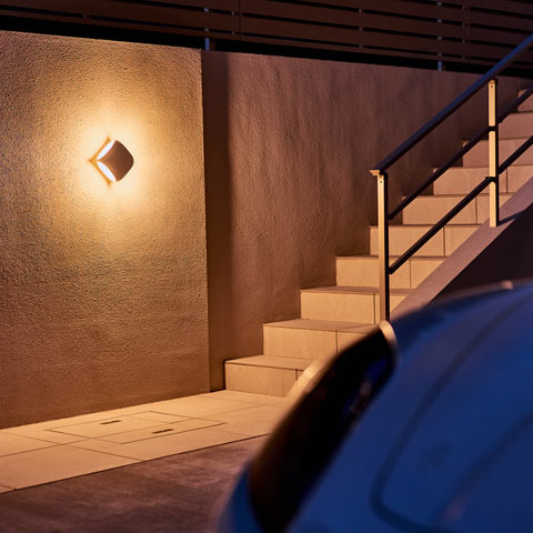 ラグジュアリーモダンの外構施工事例