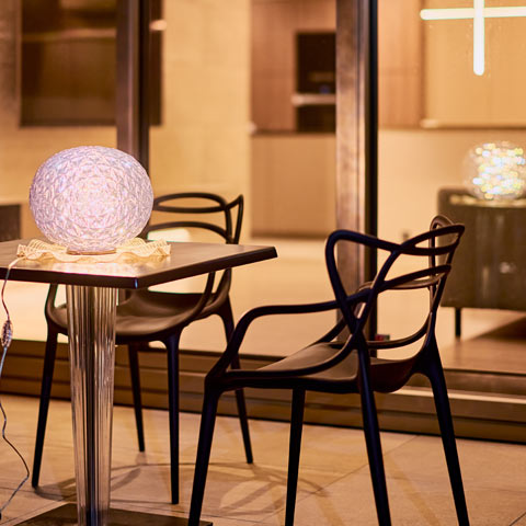 ラグジュアリーモダンの外構施工事例