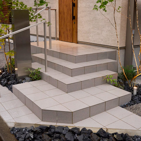 ナチュラルモダンの外構施工事例