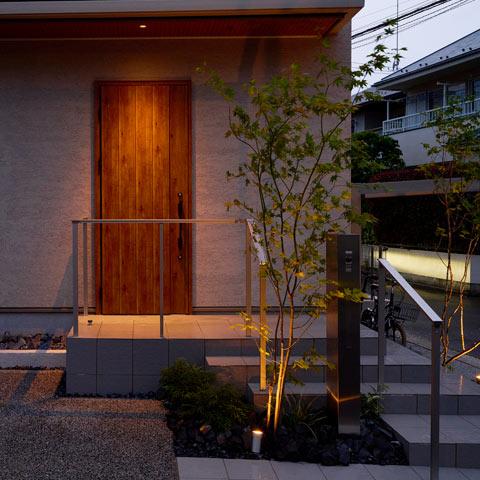 ナチュラルモダンの外構施工事例