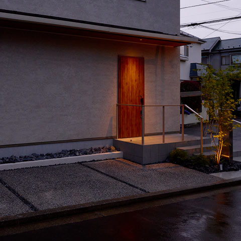 ナチュラルモダンの外構施工事例