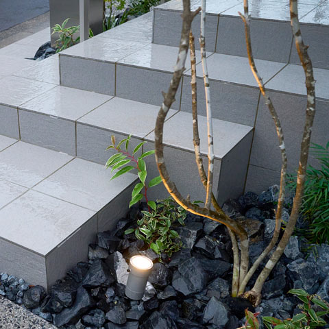 ナチュラルモダンの外構施工事例