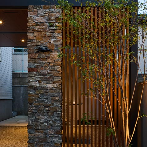 ナチュラルモダンの外構施工事例