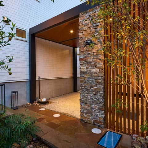 ナチュラルモダンの外構施工事例