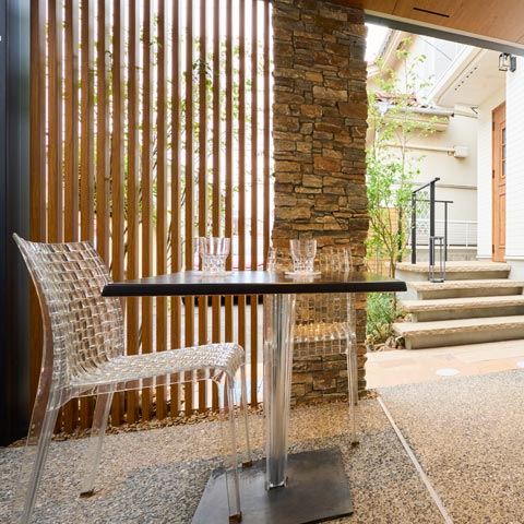 ナチュラルモダンの外構施工事例