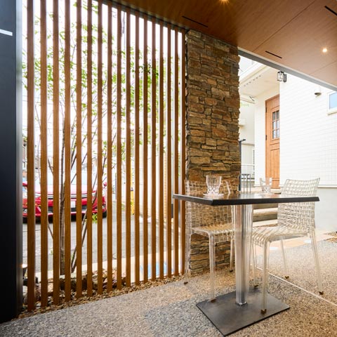 ナチュラルモダンの外構施工事例