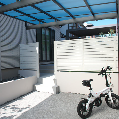 ナチュラルモダンの外構施工事例