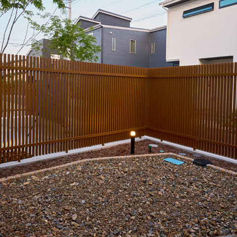 シンプルモダンの外構施工事例