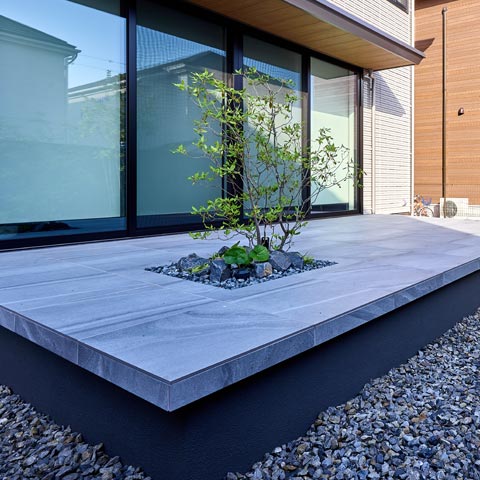 シンプルモダンの外構施工事例