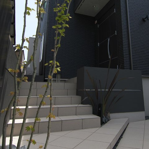 シンプルモダンの外構施工事例